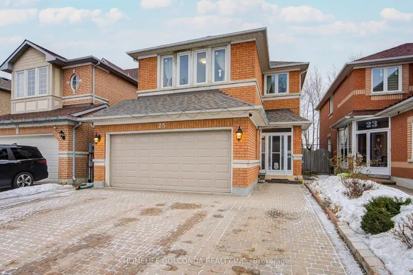 25 Eastpine Drive — photo 2