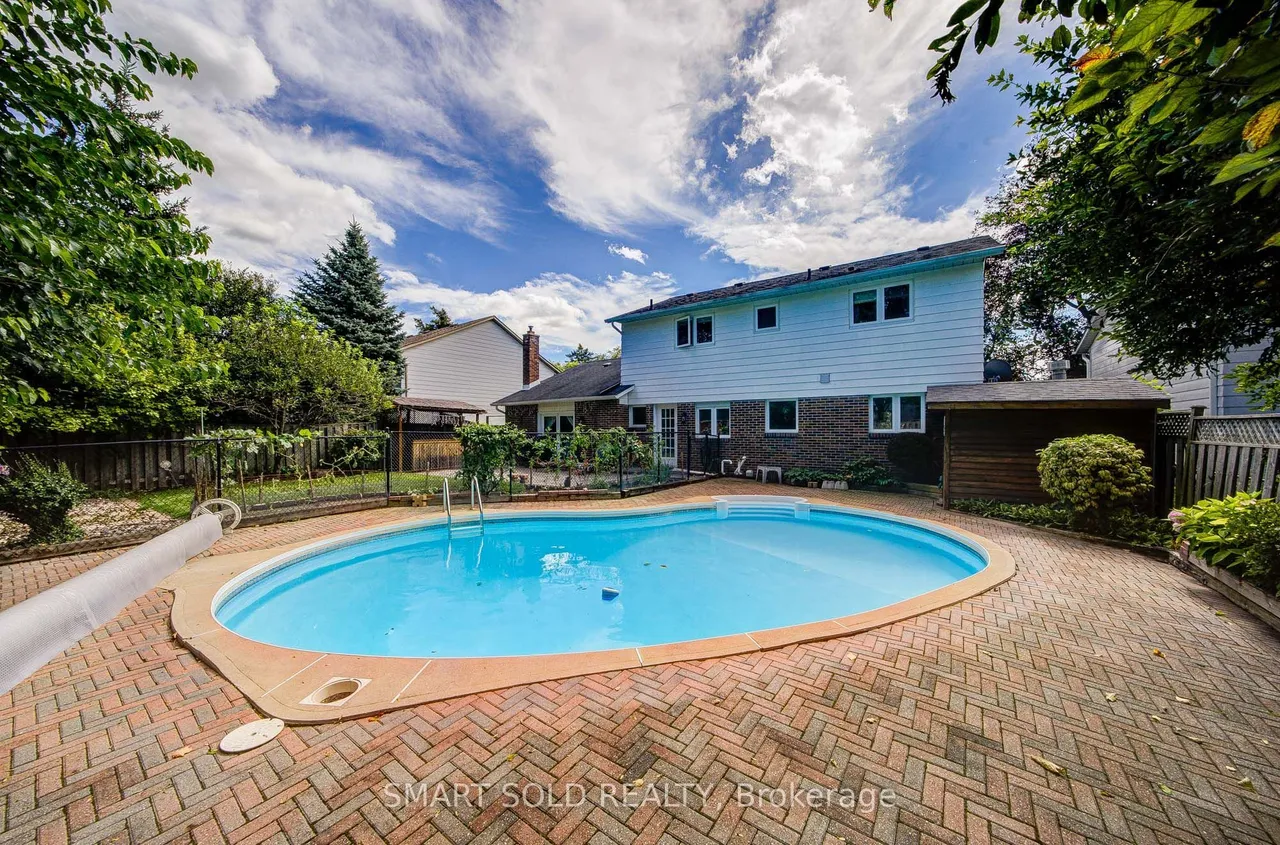 24 Hamilton Hall Drive — photo 31