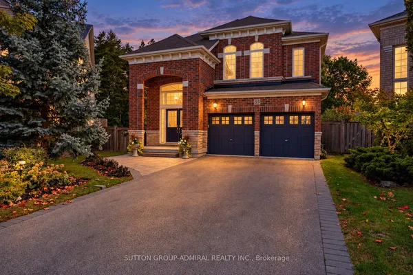 55 Maverick Crescent