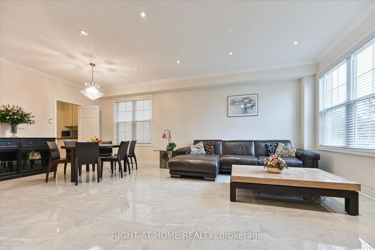 10490 Victoria Square Boulevard — photo 3