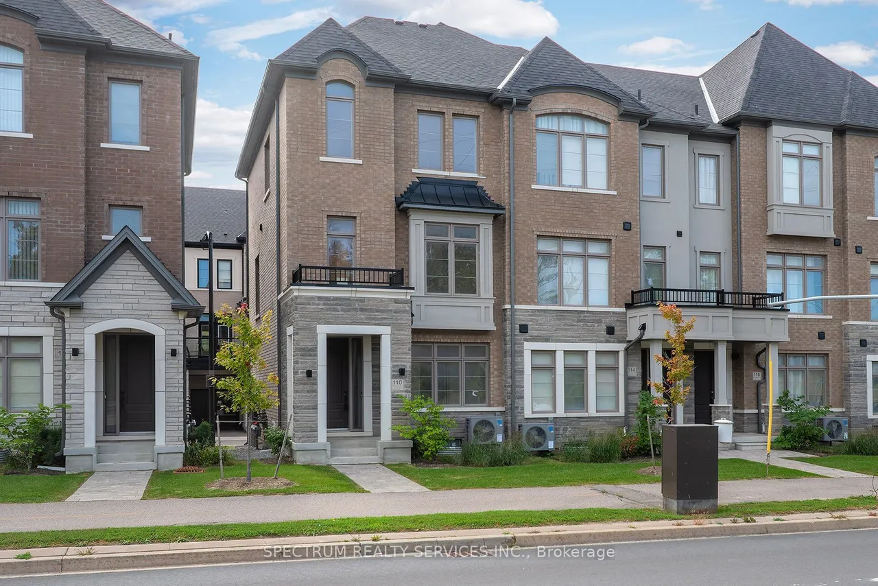 110 De La Roche Drive — photo 2