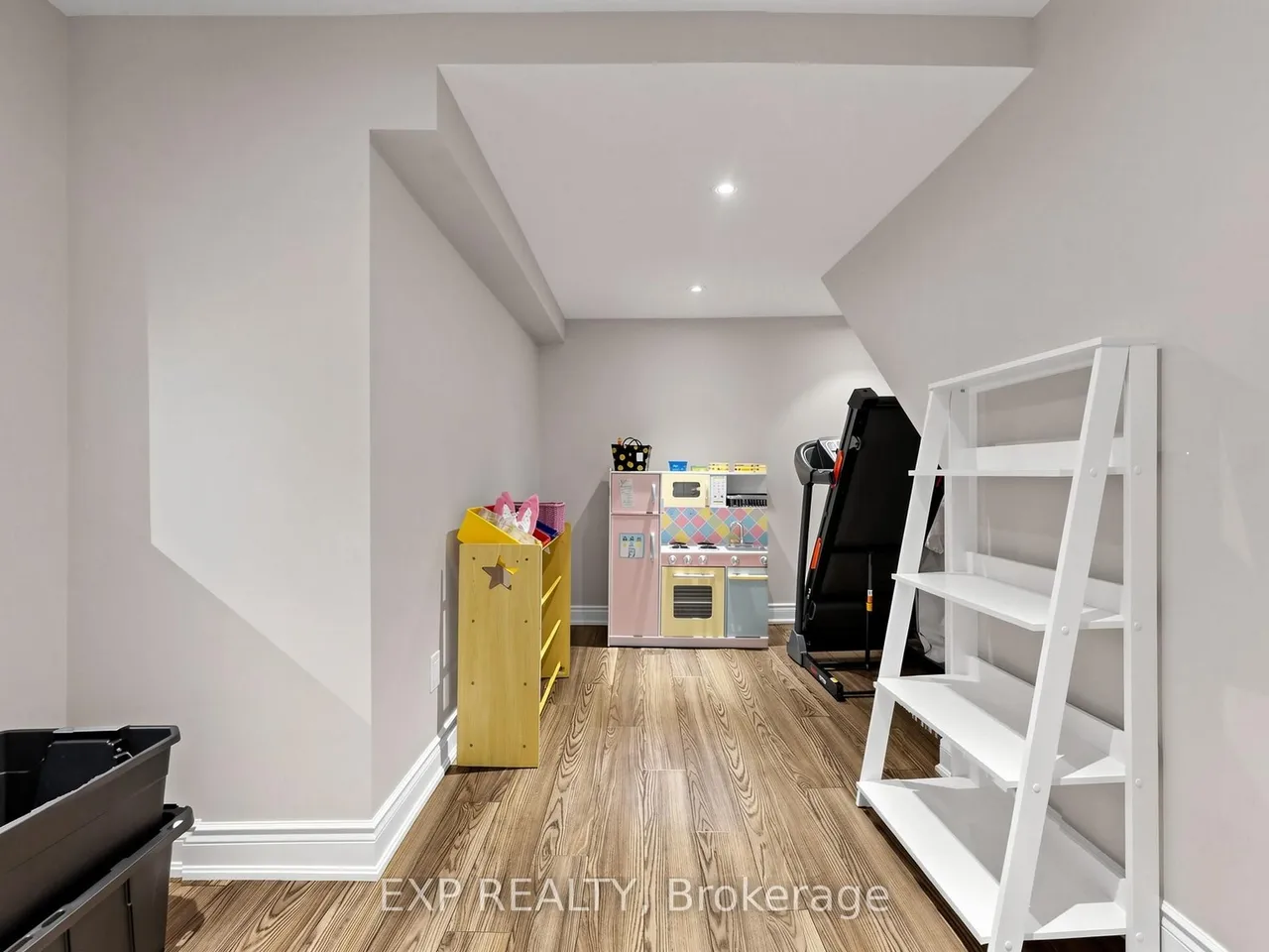 36 Calista Street — photo 49
