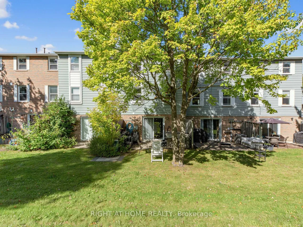 1984 John Street