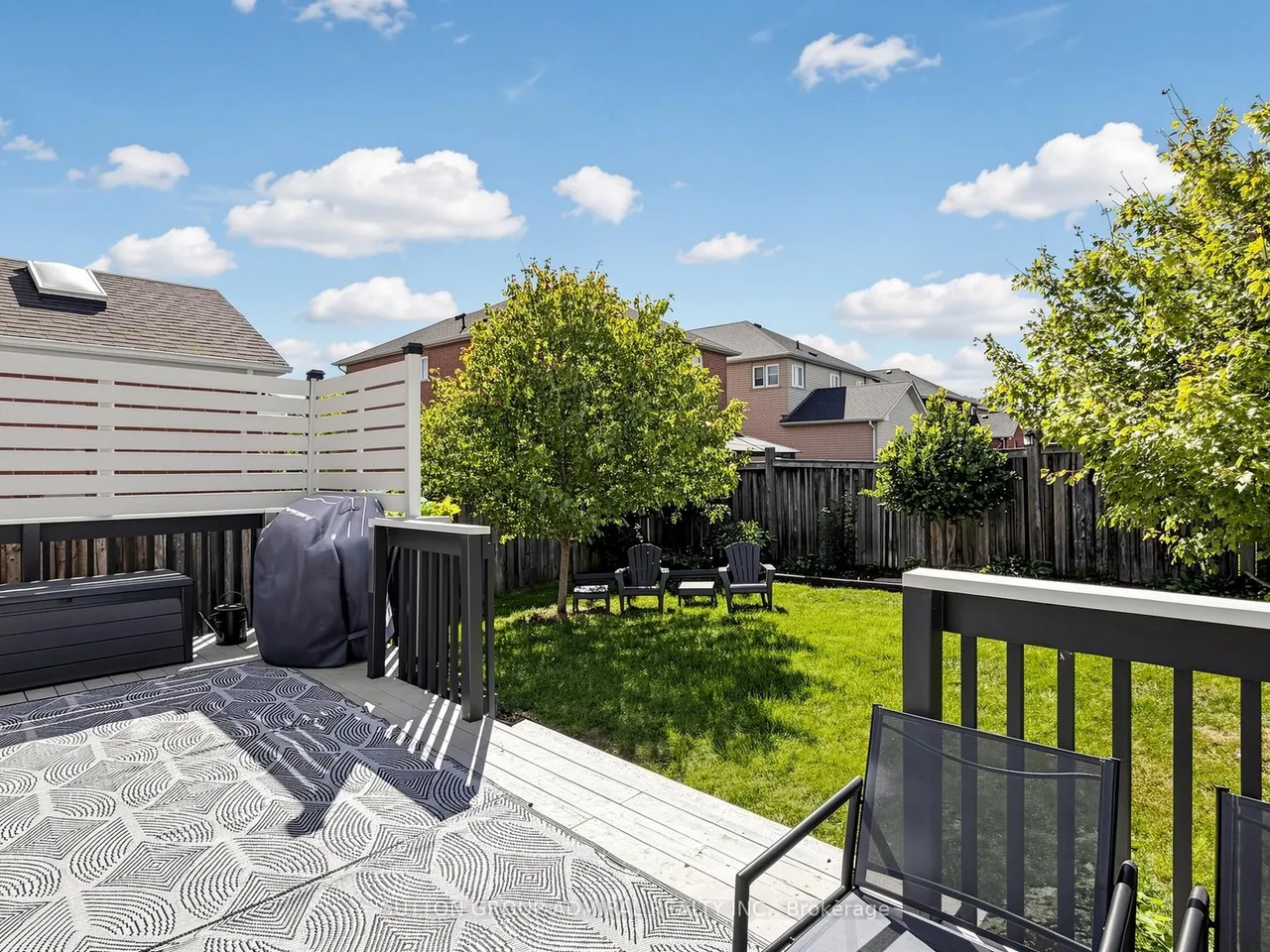 10 Silver Oaks Boulevard — photo 31