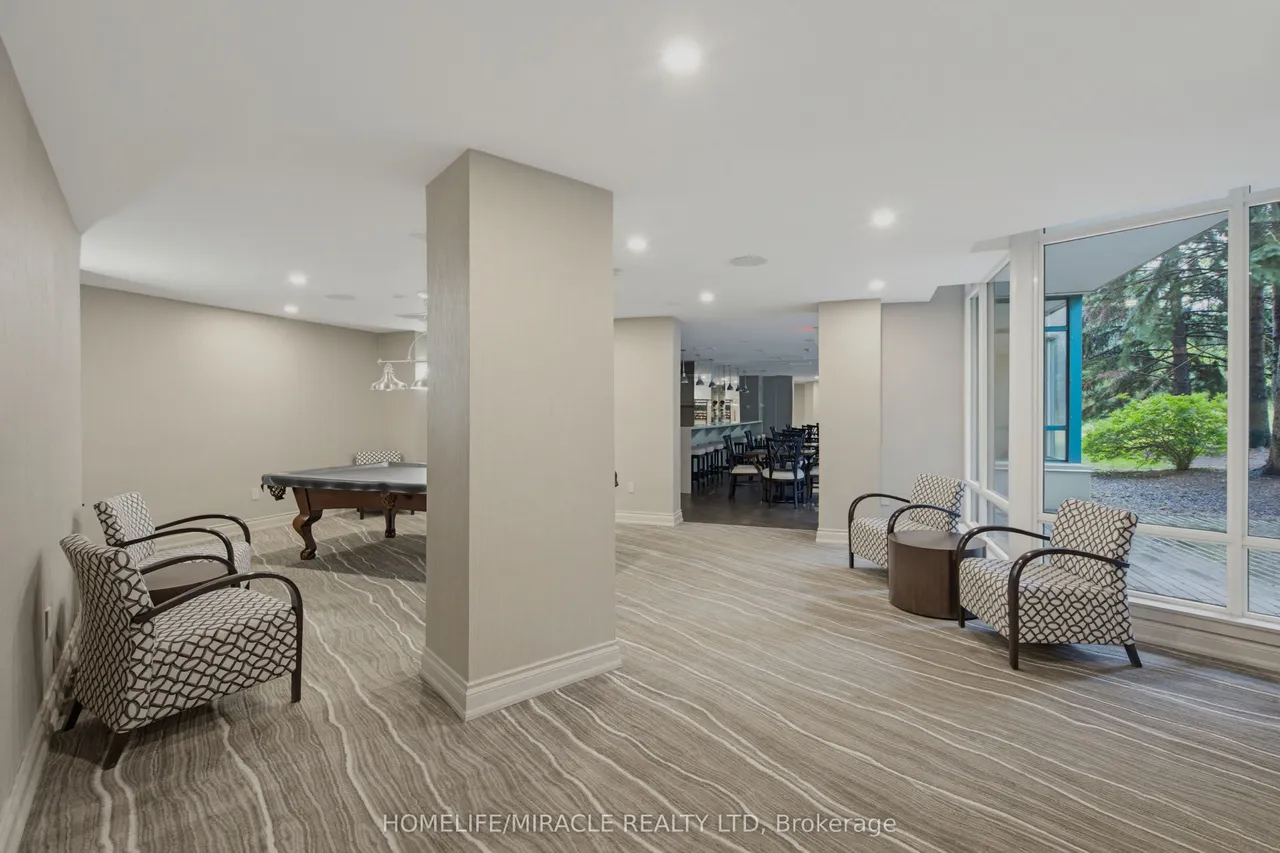7250 Yonge Street, Unit PH211 — photo 30