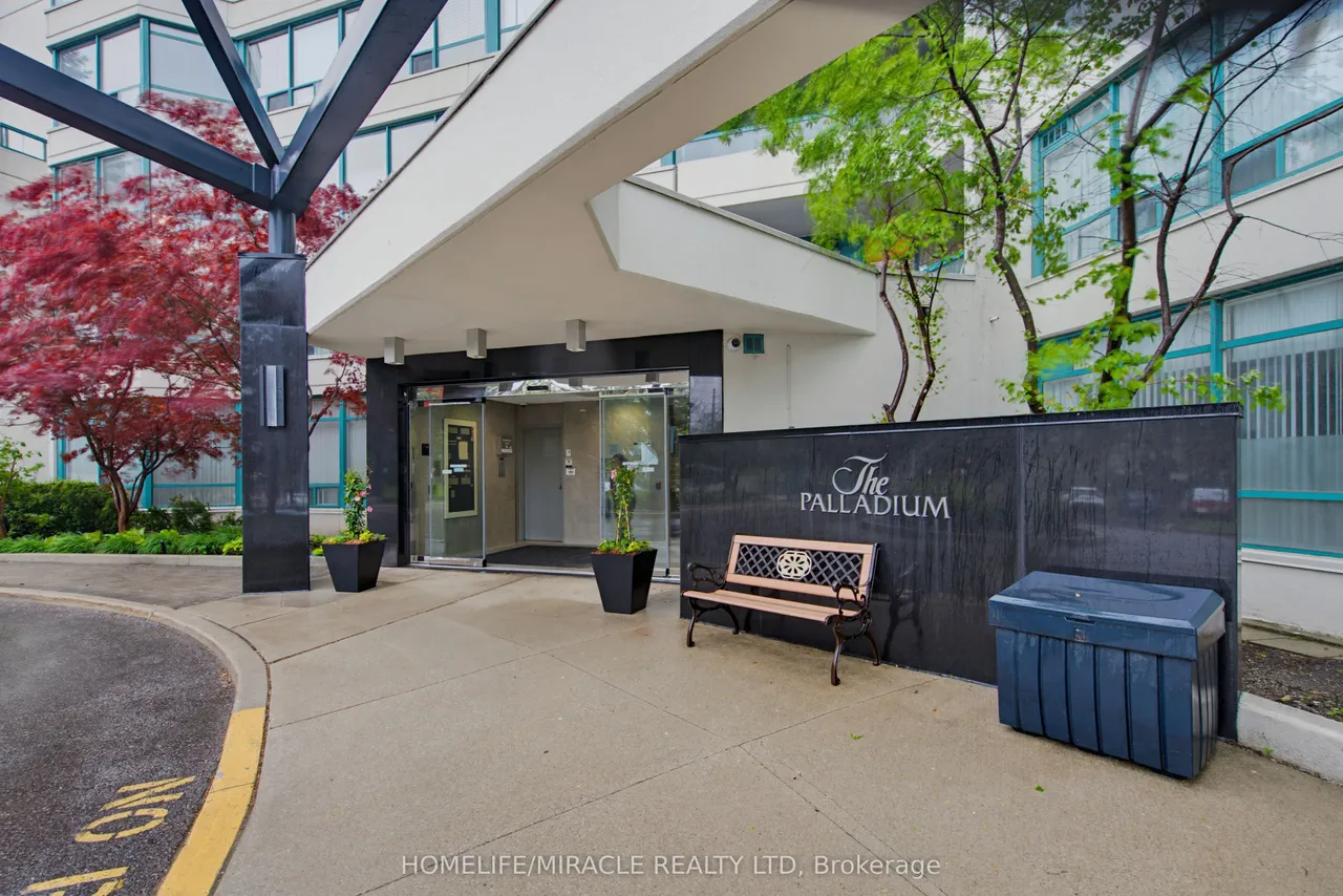 7250 Yonge Street, Unit PH211 — photo 2