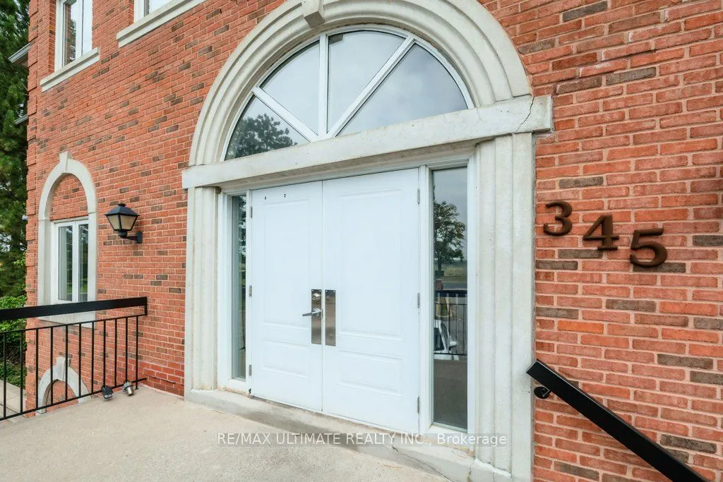 345 Renfrew Drive, Unit 201