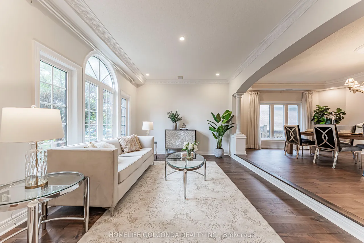 30 Goldring Crescent — photo 3