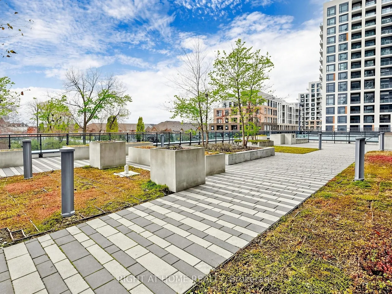 7890 Bathurst Street, Unit 2508 — photo 44