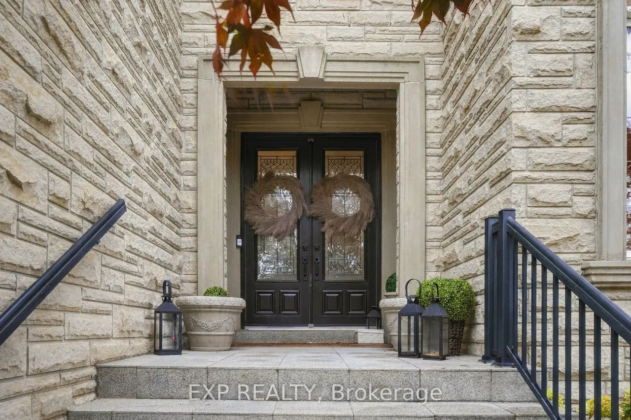 412 Manhattan Drive — photo 2