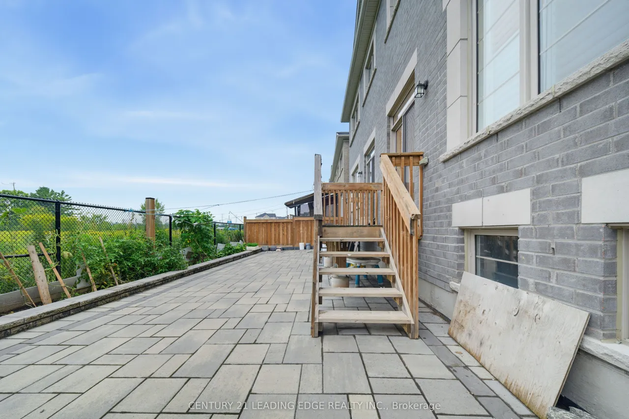 28 Liam Lane — photo 38