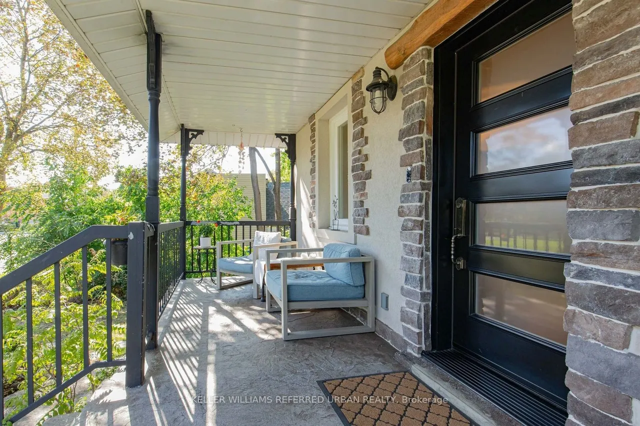 12 Railway Street — photo 3