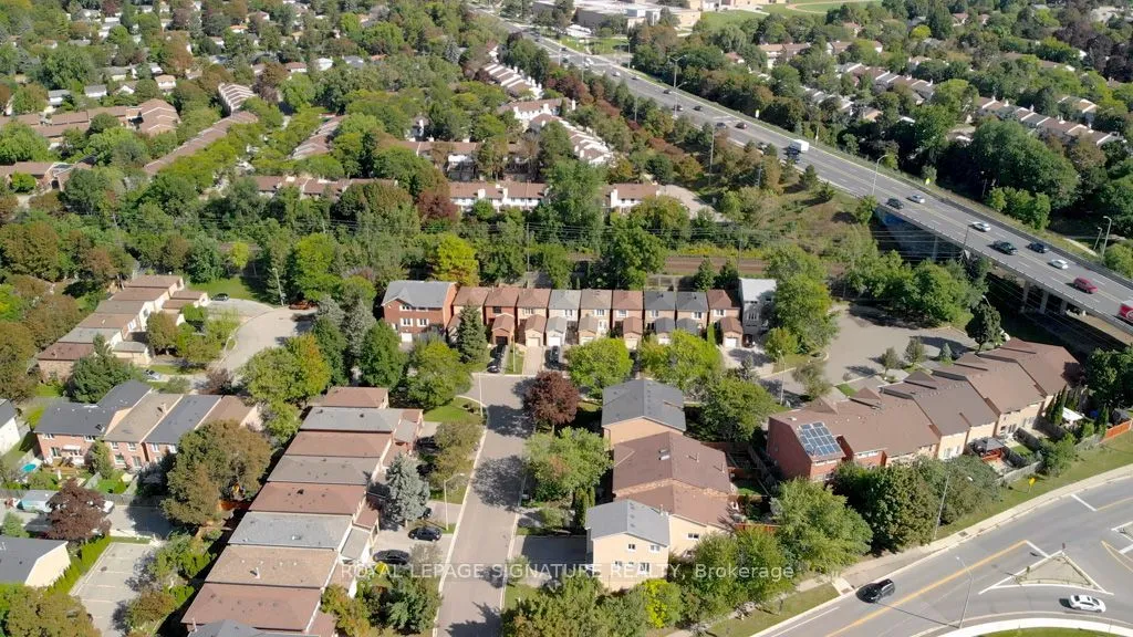 28 Augusta Court — photo 27