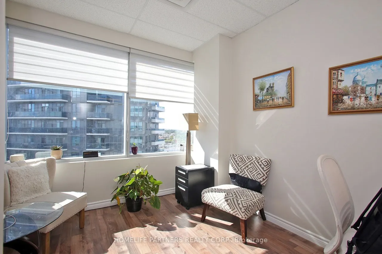 7191 Yonge Street, Unit 807 — photo 15