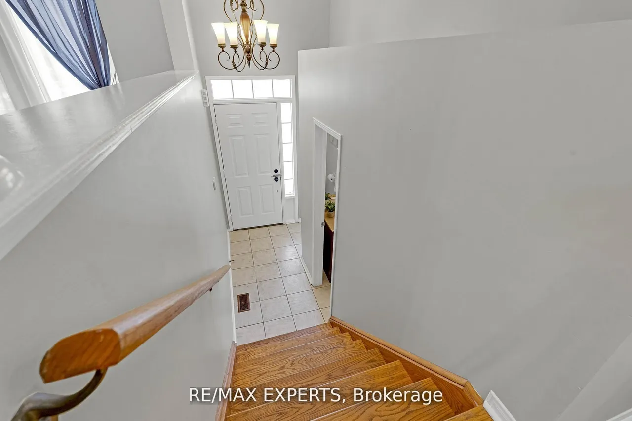 19 Foxchase Avenue, Unit 61 — photo 3