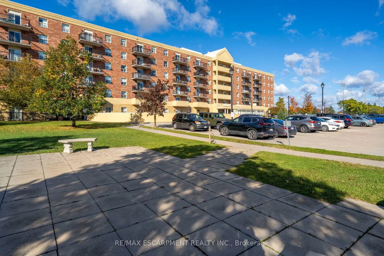 7373 Martingrove Road, Unit 223 — photo 32