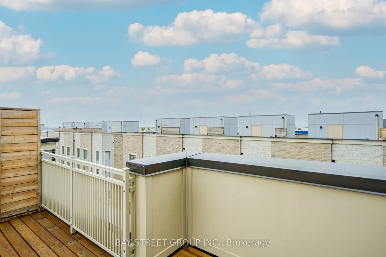 11 Honeycrisp Crescent, Unit TH3 — photo 37