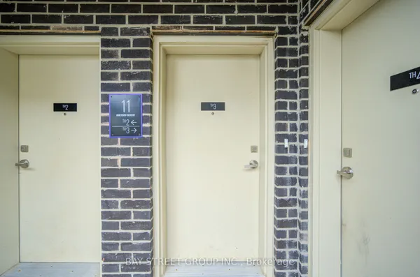 11 Honeycrisp Crescent, Unit TH3 — photo 2