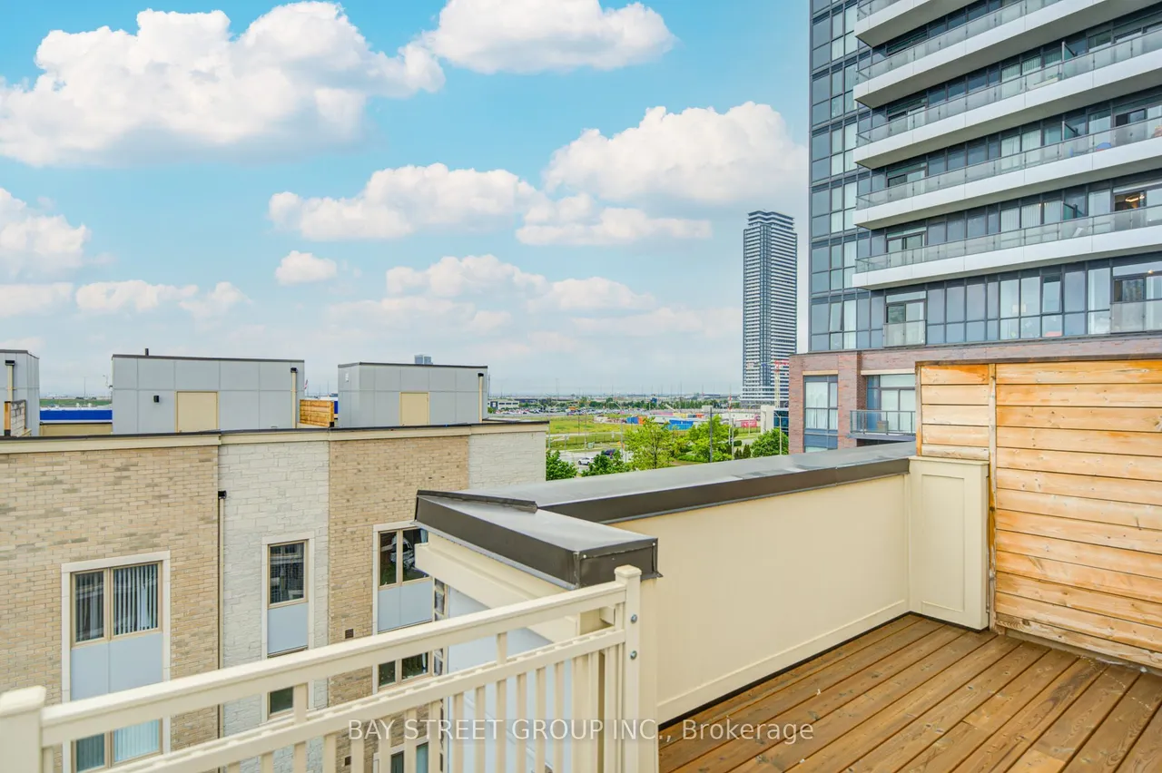 11 Honeycrisp Crescent, Unit TH3 — photo 36