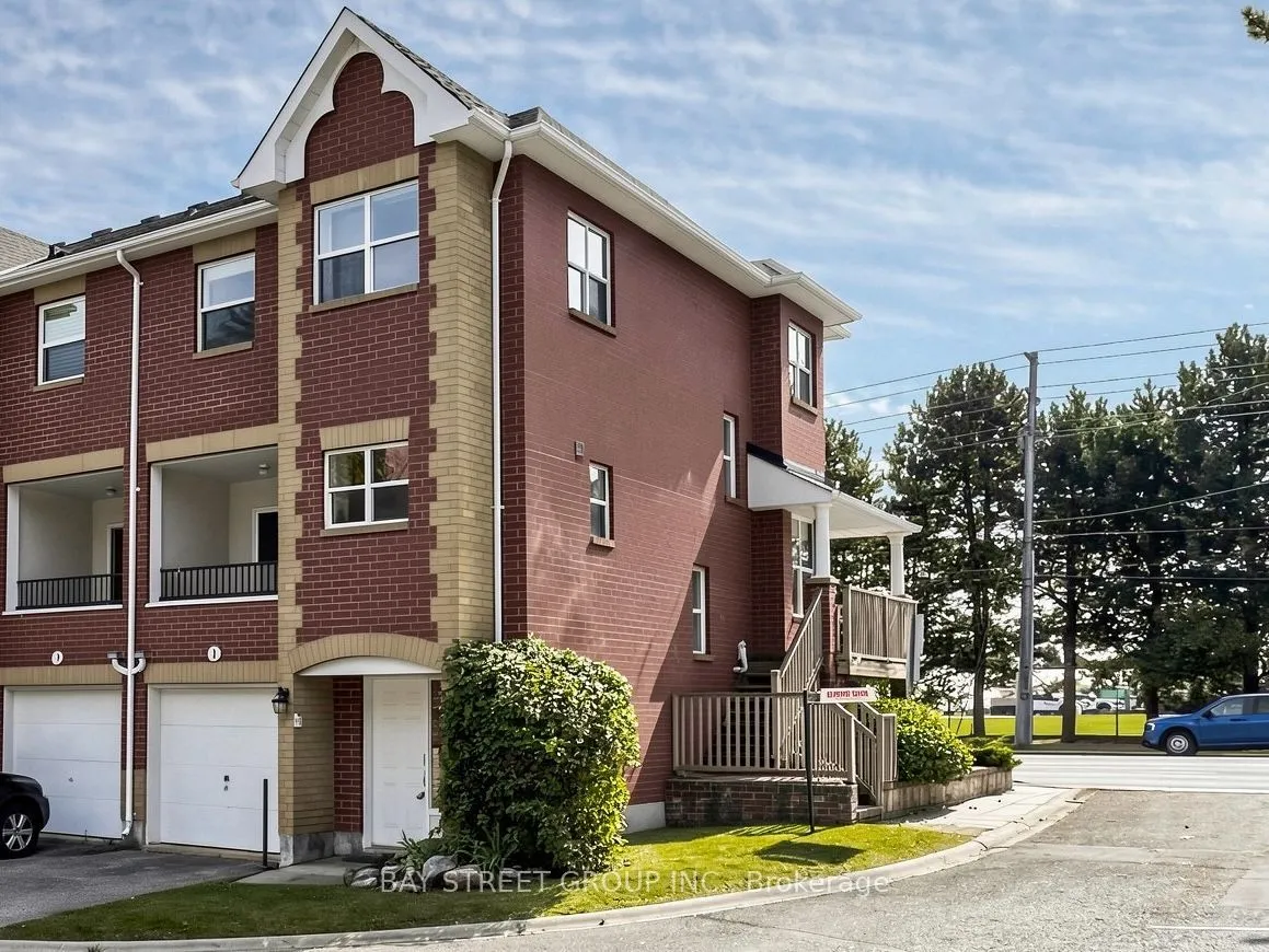 1 Maple Park Way — photo 2