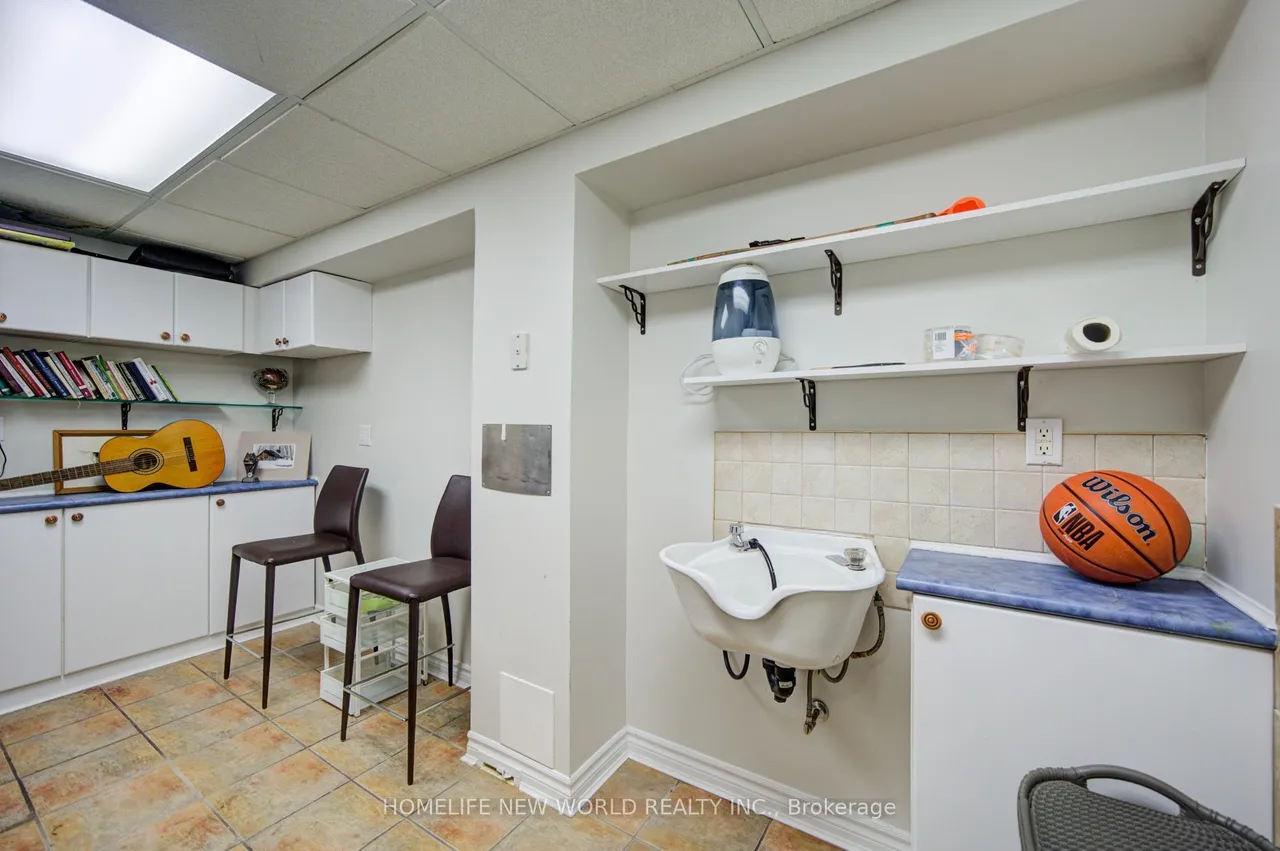 12 Belvia Drive — photo 47