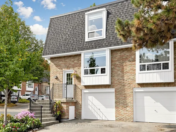 282 Royal Orchard Boulevard, Unit 13