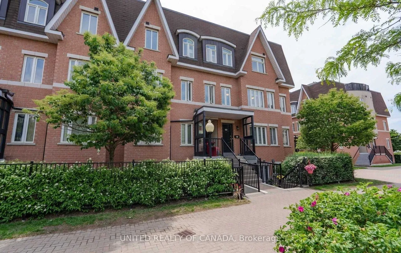 312 John Street, Unit 330