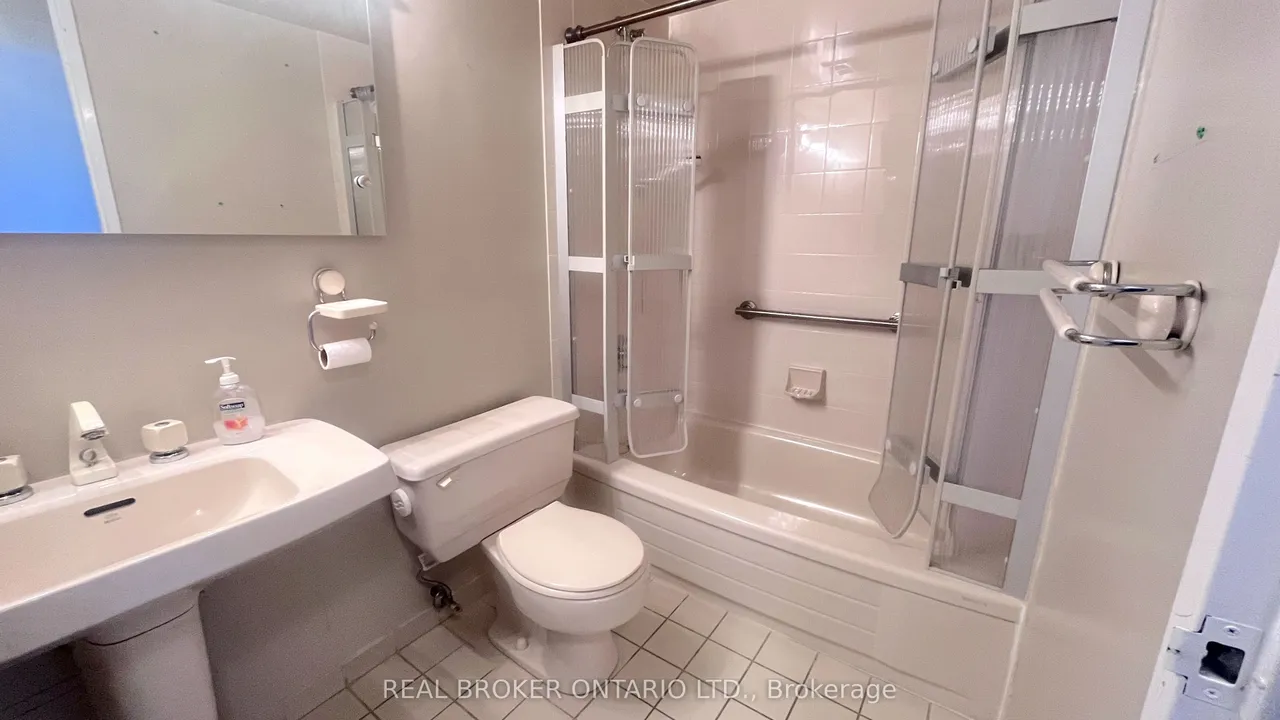 343 clark Avenue W, Unit 1403 — photo 20
