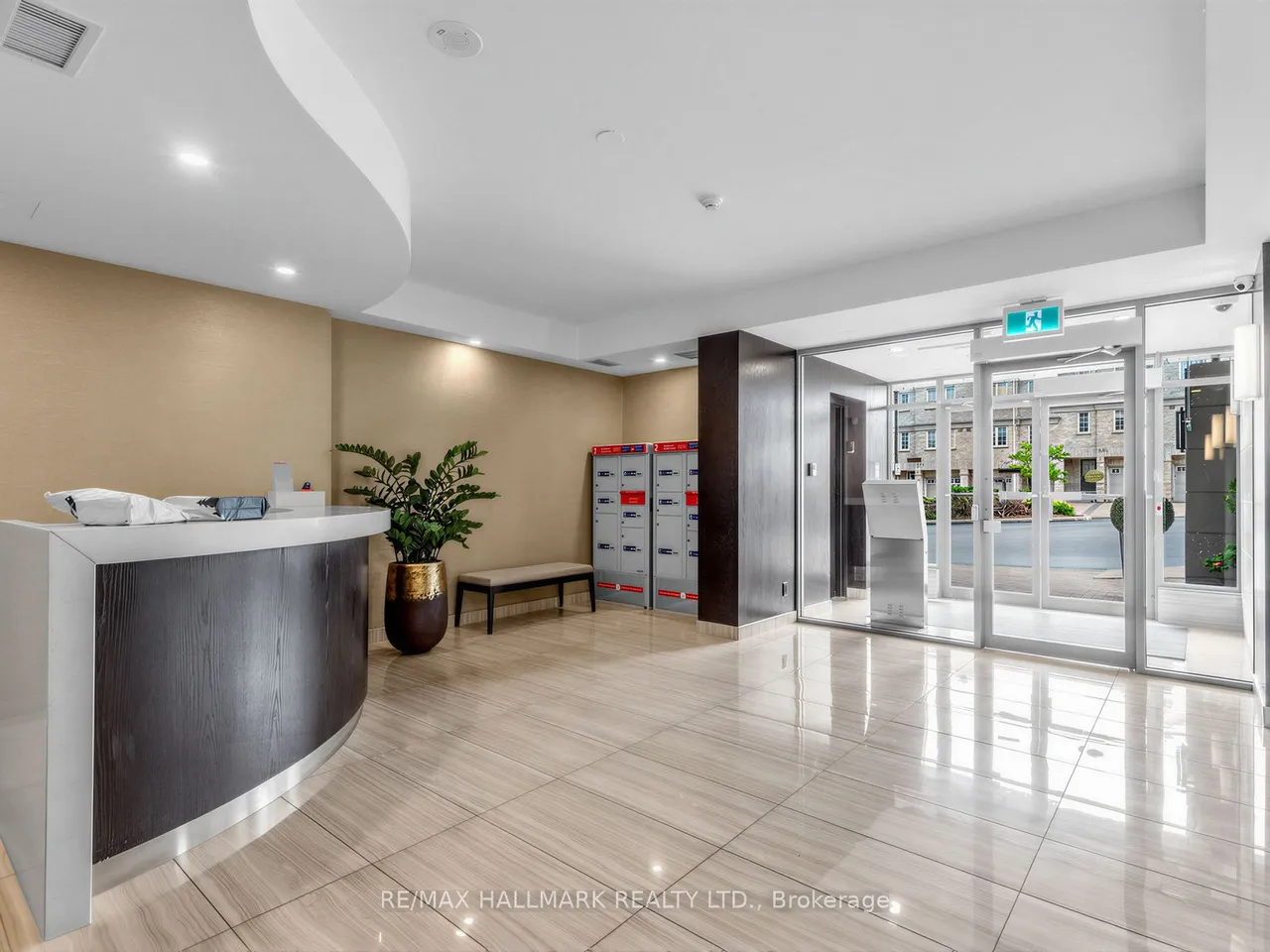 399 South Park Road, Unit 1102 — photo 3