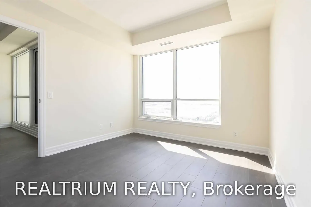 9075 Jane Street, Unit 1407 — photo 3
