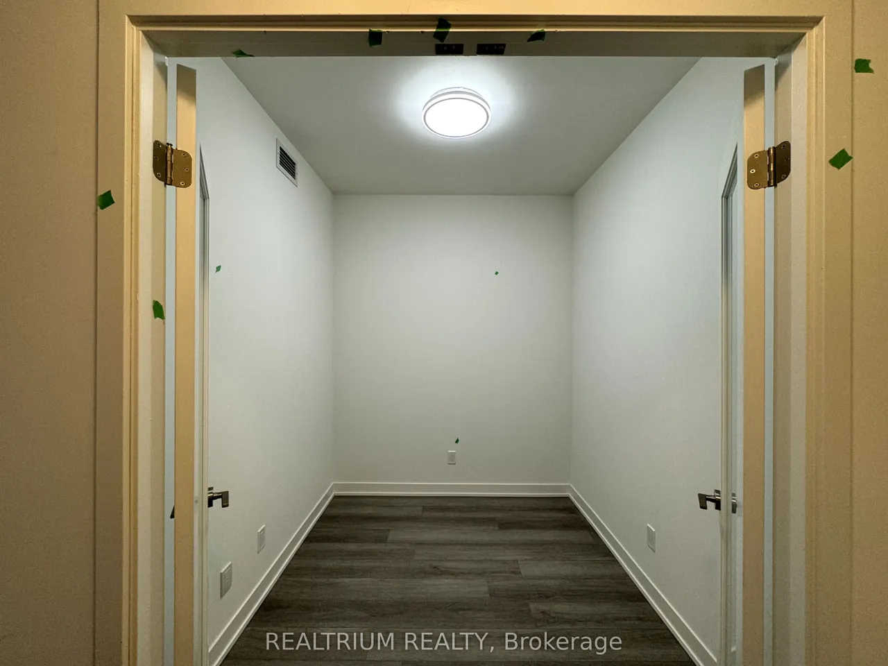 38 Simcoe Promenade, Unit 804 — photo 3