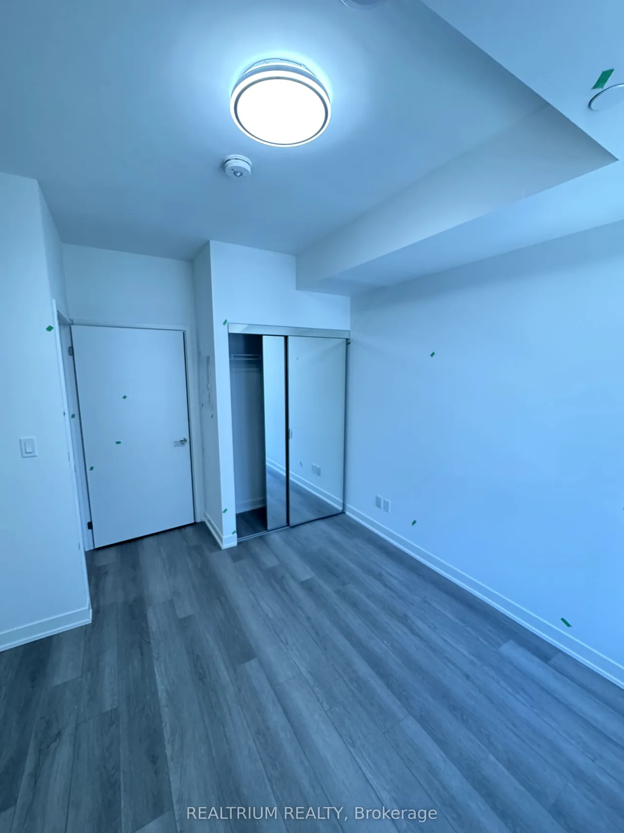 38 Simcoe Promenade, Unit 804 — photo 8