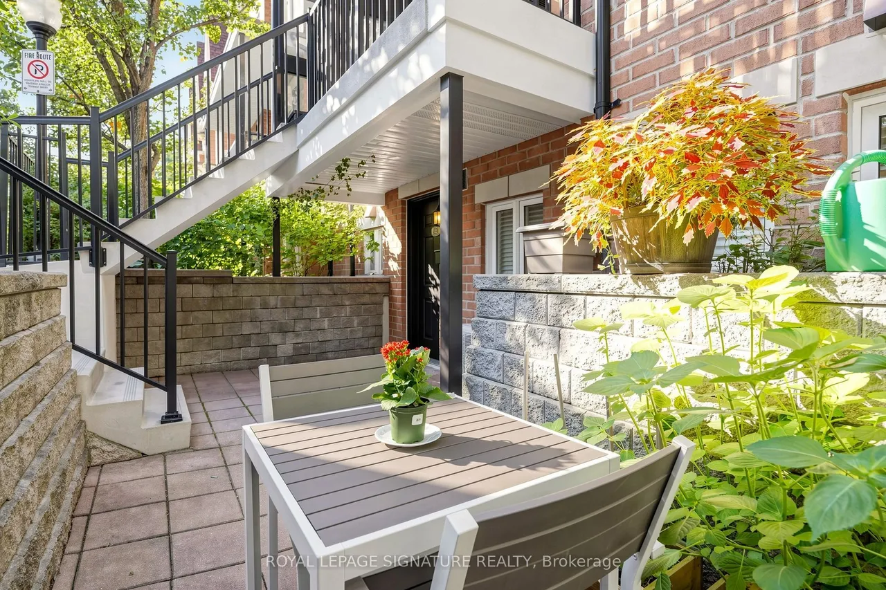 306 John Street, Unit 153 — photo 3