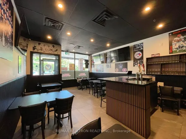 4721 Highway 7 Way E, Unit 4 — photo 2