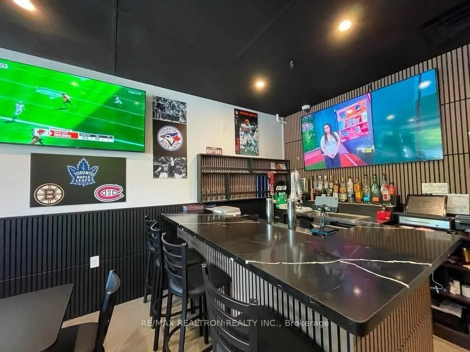 4721 Highway 7 Way E, Unit 4