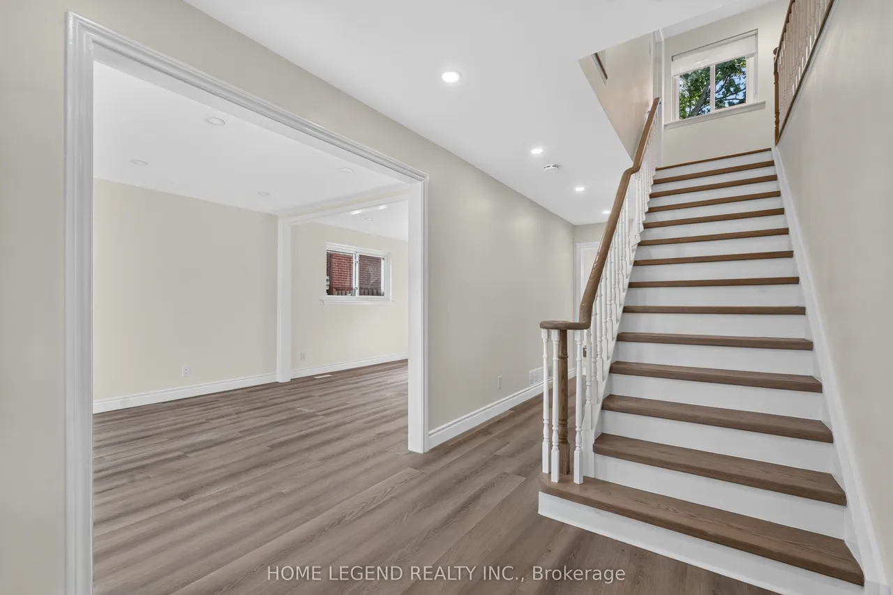 52 Carlton Road — photo 3