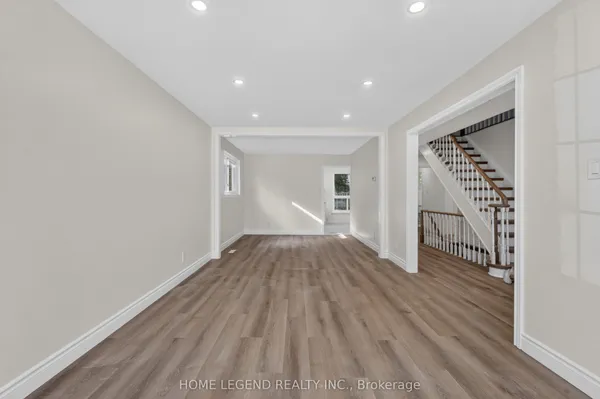 52 Carlton Road — photo 2