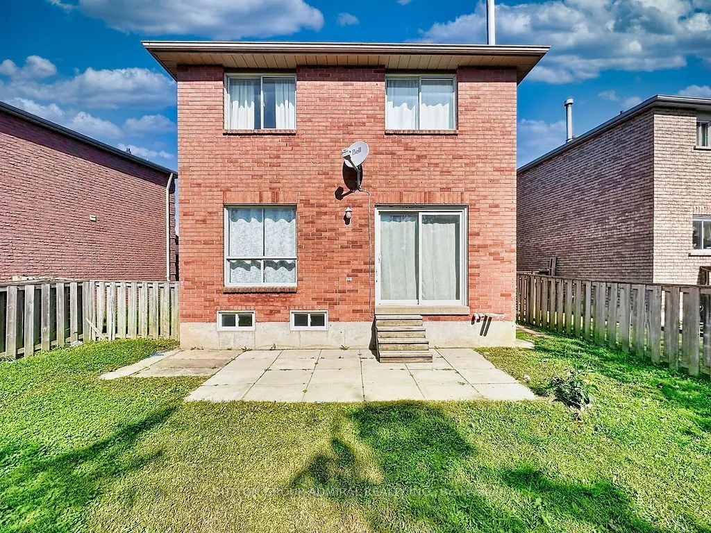 65 Delaney Crescent — photo 14
