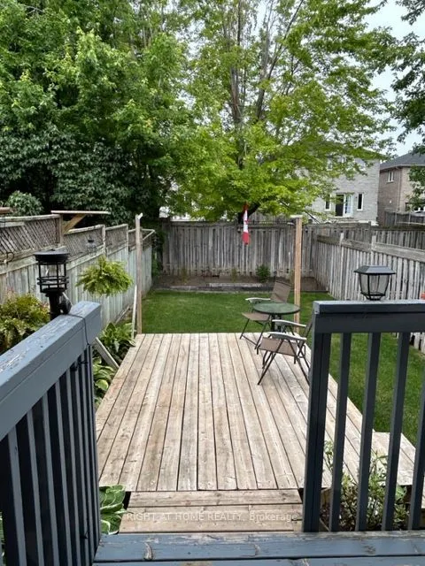 22 Lion's Gate Boulevard — photo 19