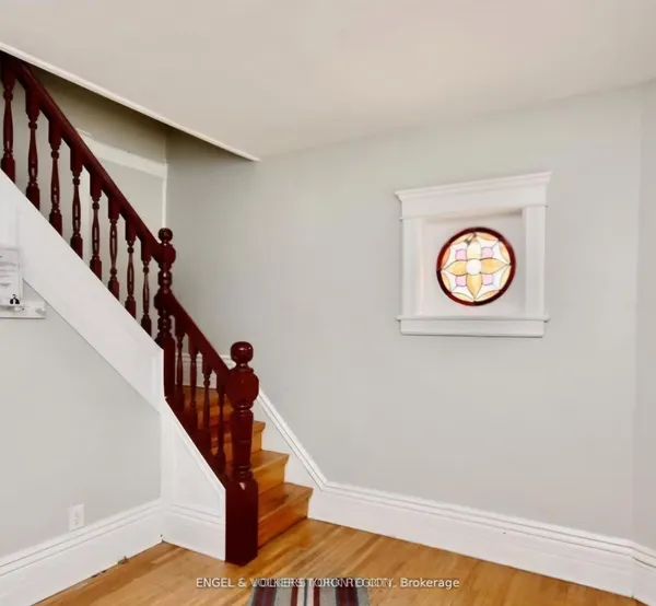 127 Burton Avenue — photo 2