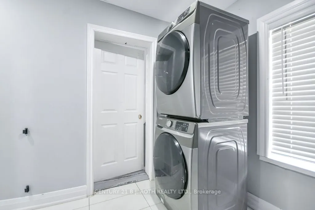 44 Sanford Street — photo 23