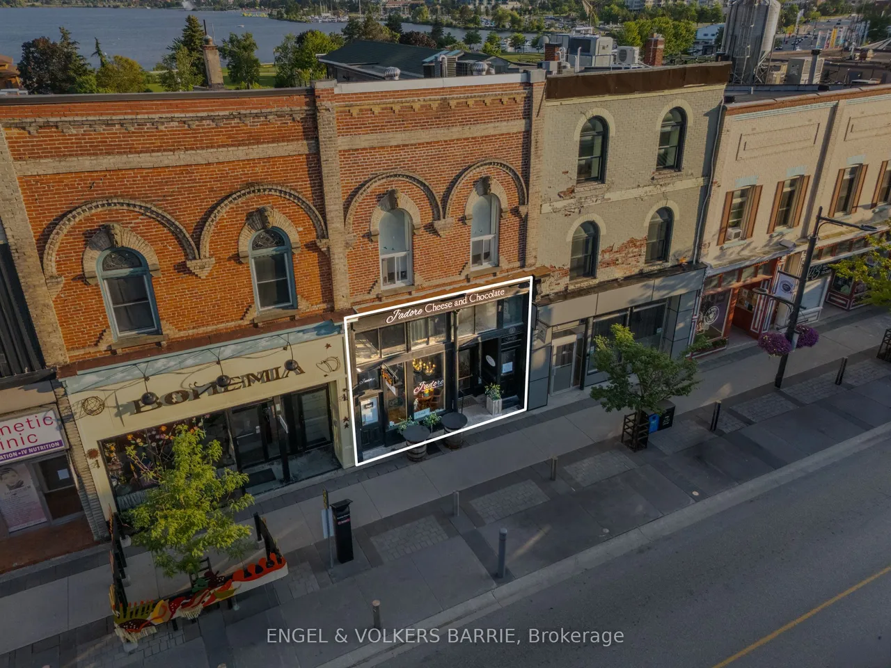 123 E Dunlop Street E — photo 29