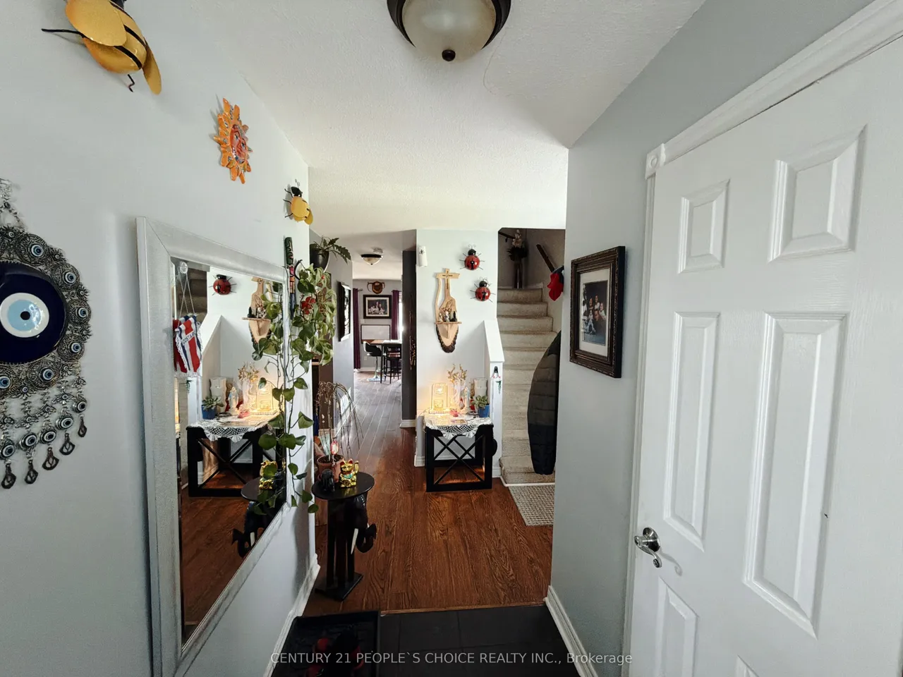 66 Michael Crescent — photo 2