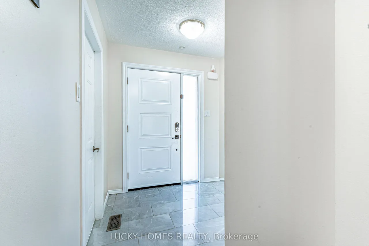 65 Lyfytt Crescent — photo 3
