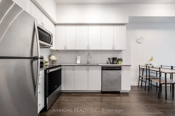 56 Lakeside Terrace