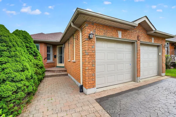 7 Longman Drive — photo 2