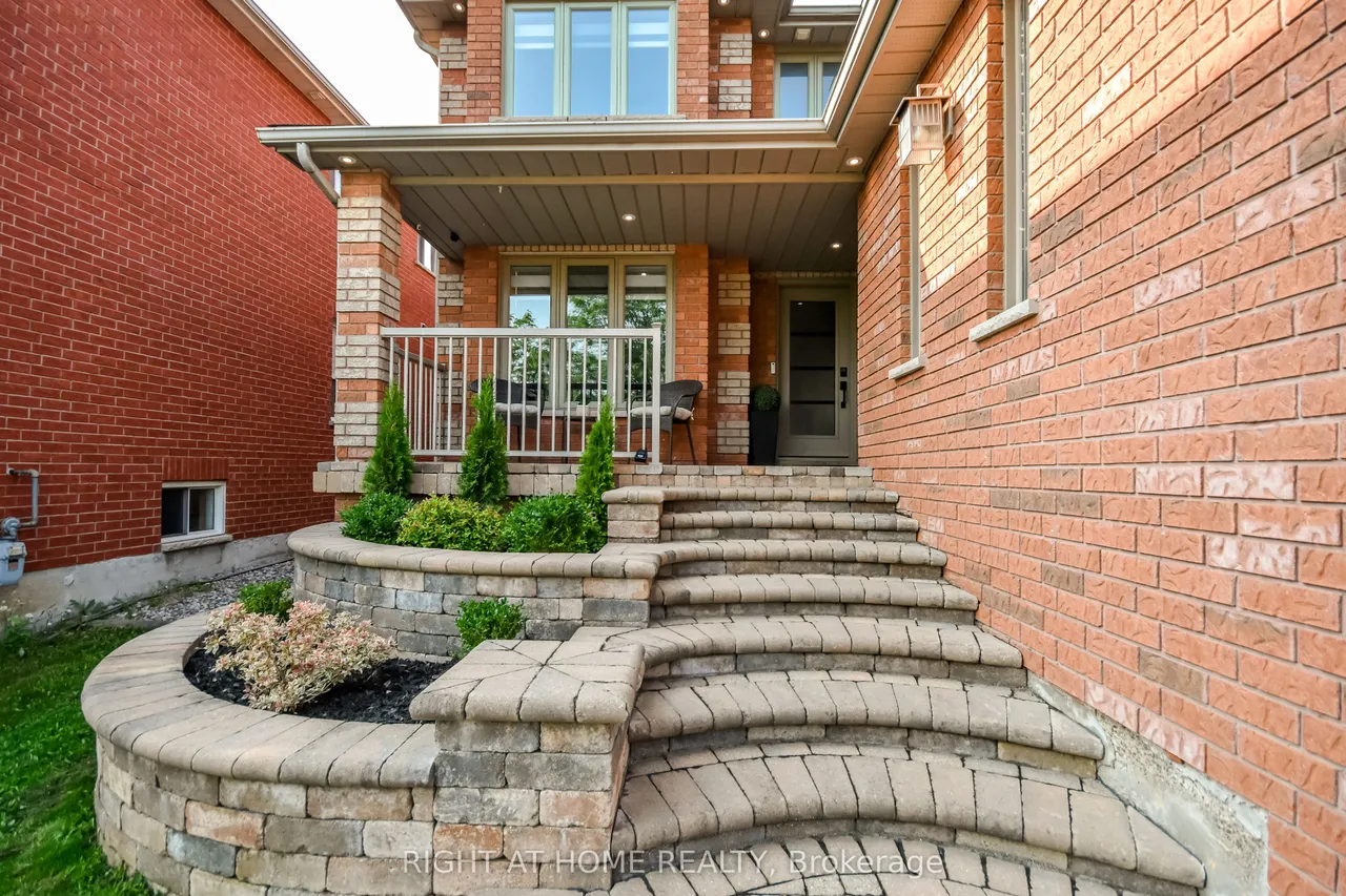 112 Birchwood Drive — photo 2
