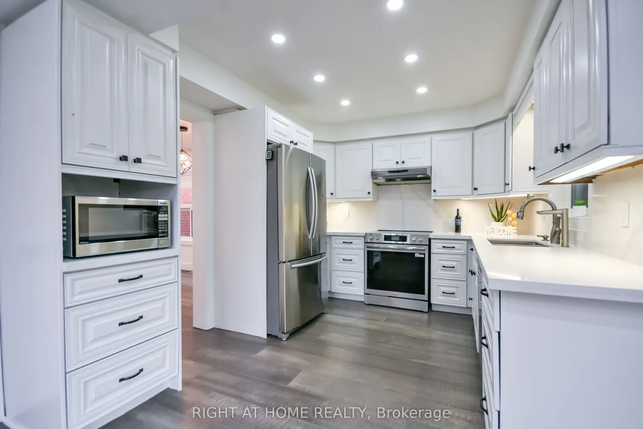 112 Birchwood Drive — photo 3