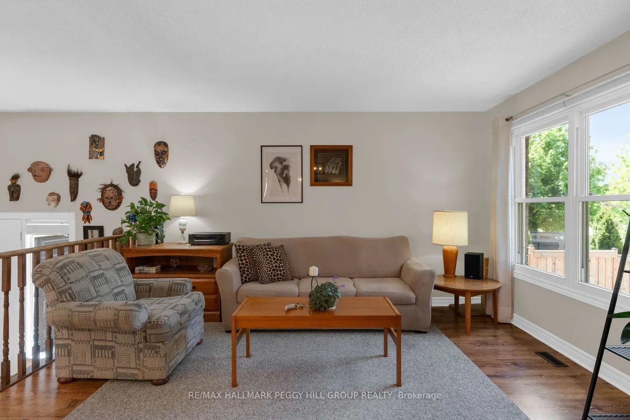 5 Barwick Drive — photo 3