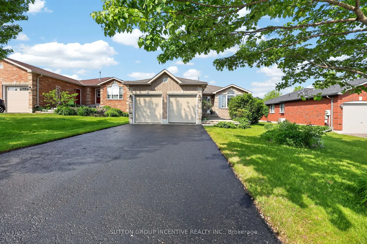 101 Lion's Gate Boulevard — photo 50